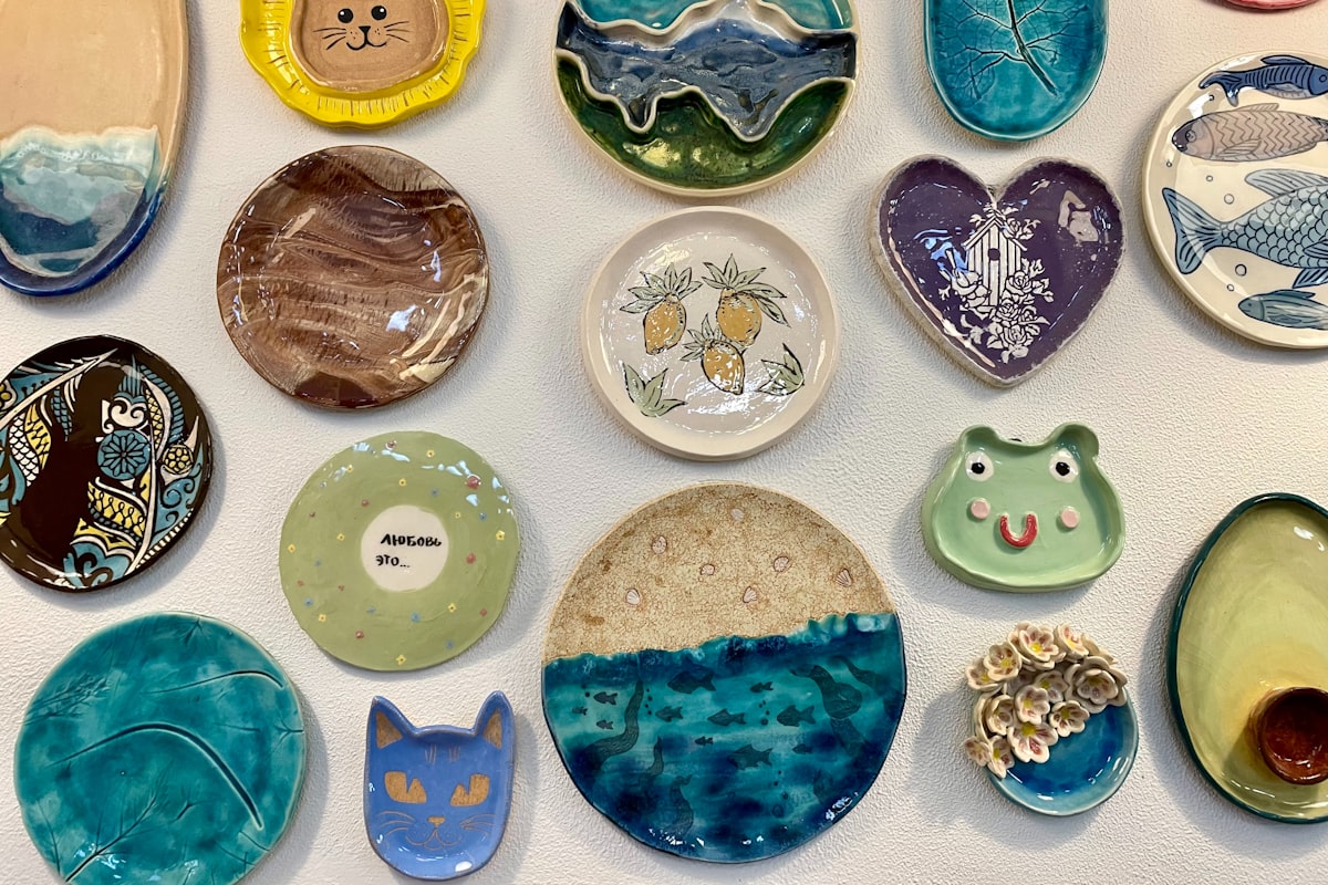 Where Glaze Colours Come From