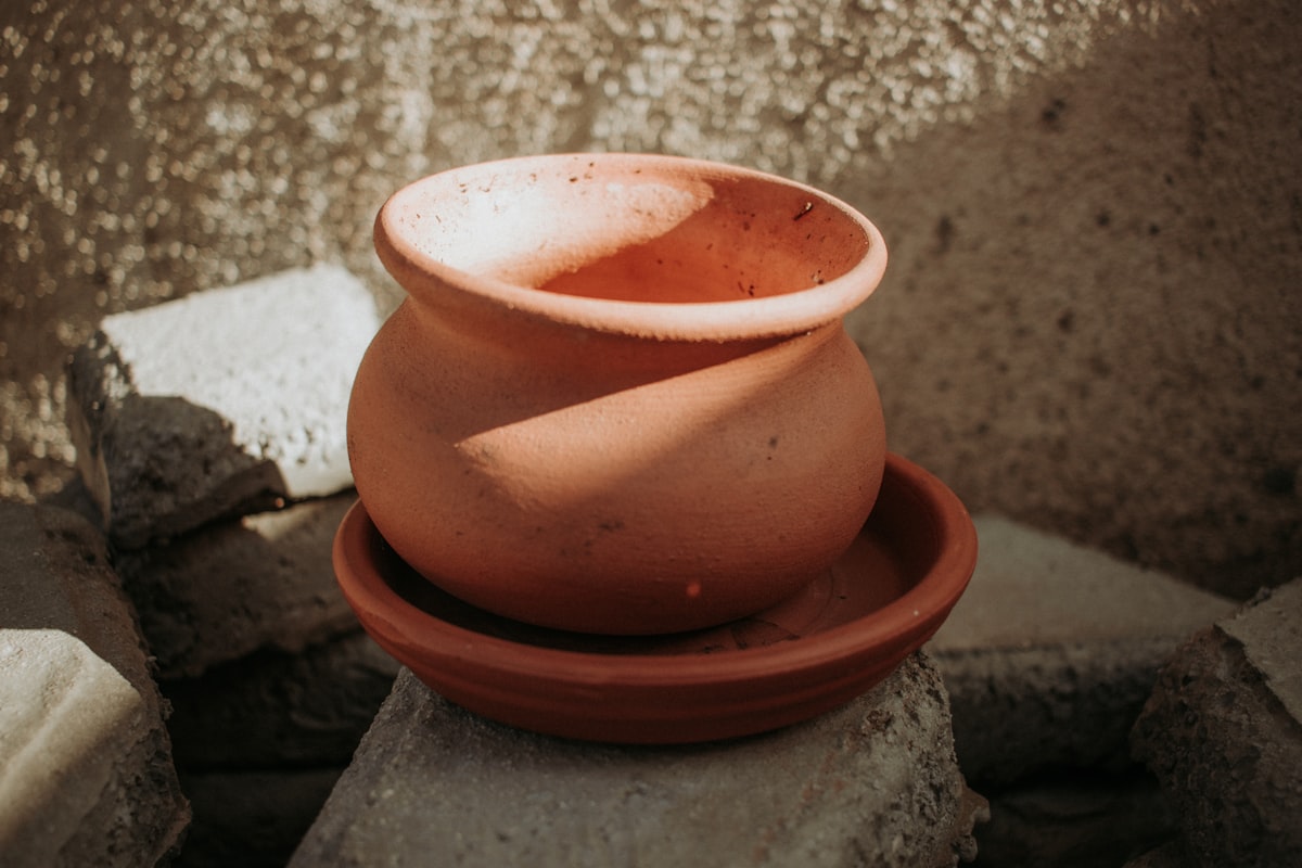 Stoneware: The Workhorse of the Studio